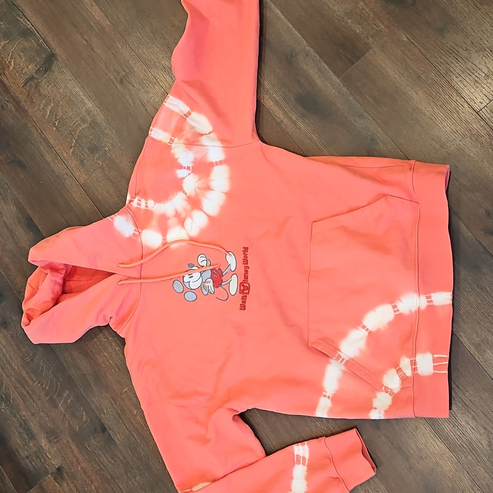 Walt Disney World tie dyed, hooded Beachy Vacation sweatshirt Medium